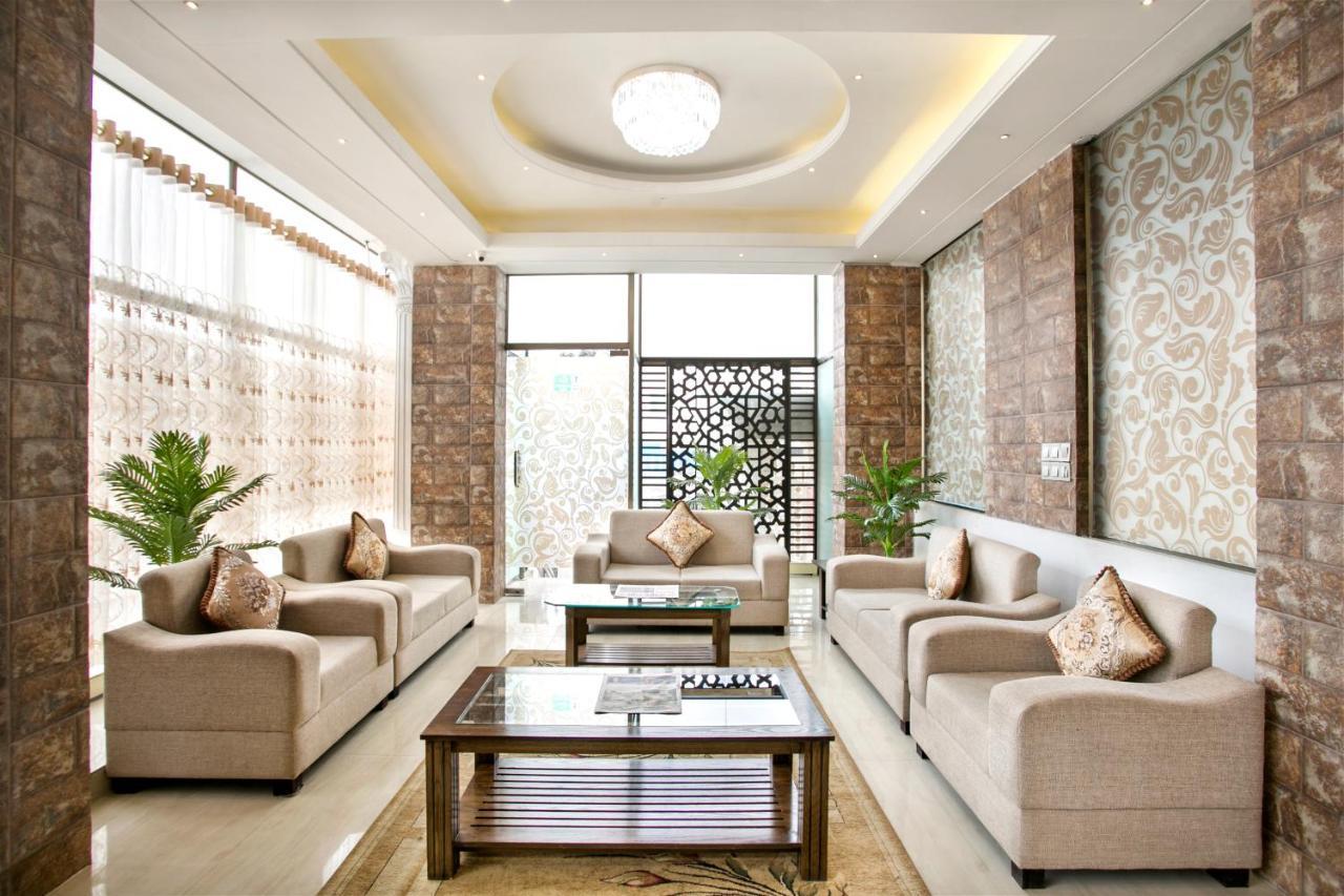 White Palace Hotel Dhaka Exterior photo